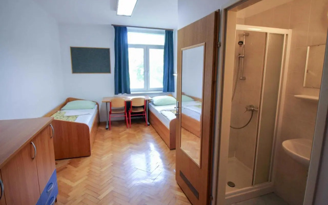 Dijaški dom Bežigrad Ljubljana Hostel
