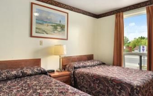 Knights Inn Angus