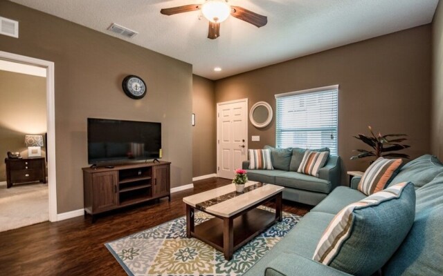 Amazing Townhome! - Lucaya Village - 3213WA