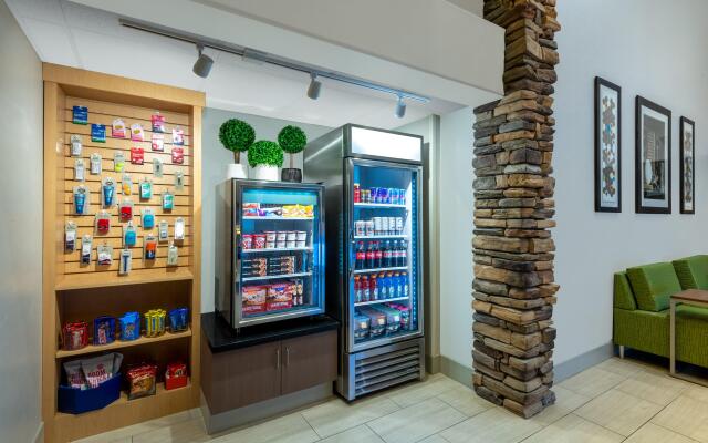 Holiday Inn Express & Suites Wheat Ridge-Denver West by IHG