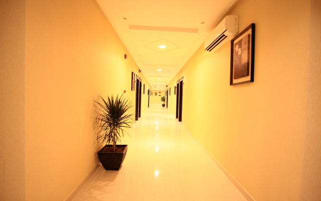 Rest Night Serviced Apartments - AL Nafal