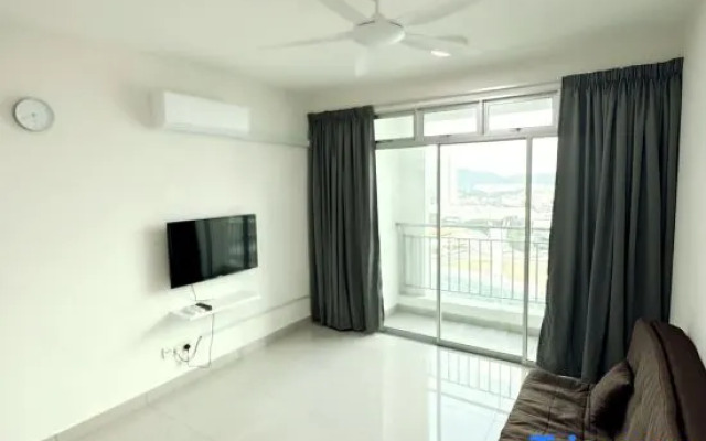 TuR16-10pax-4room1living-SPICE Stadium-1minFoodCourt-5minit Airport