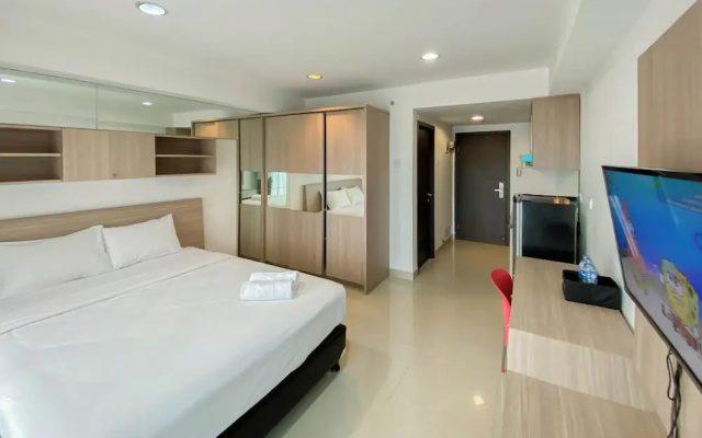Homey And Nice Studio Tamansari The Hive Apartment