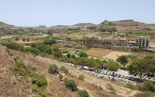 Kaccatur Flats