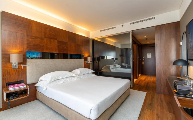 Porto Palácio Hotel by The Editory