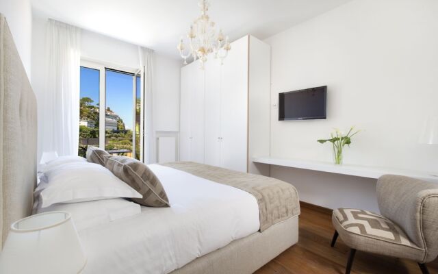 Luxury home with sea-view