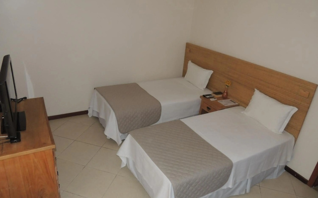 Hotel Pousada La Belle