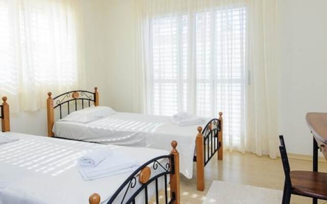 Rent Private Villa 015