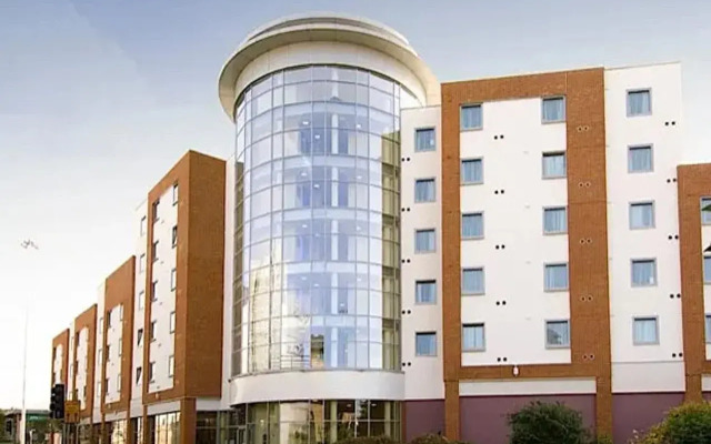 Premier Inn Reading Central