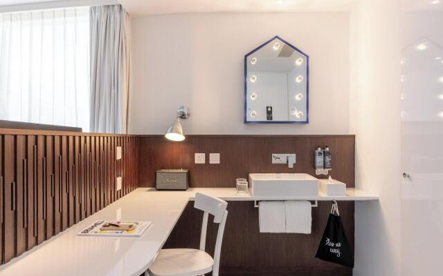 Ruby Zoe Hotel London