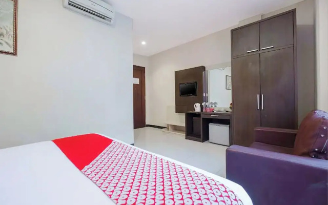 Hotel O Marina Andalas