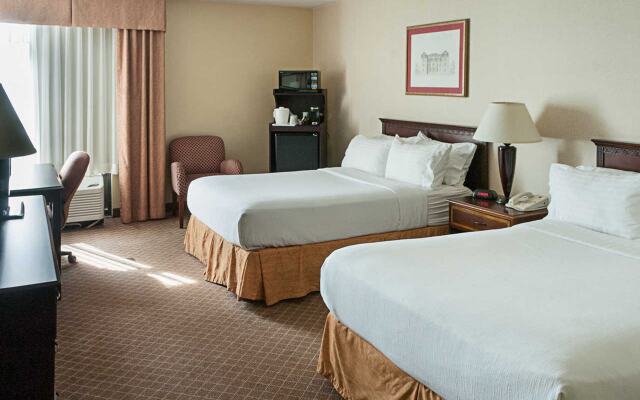 Clarion Hotel - Cincinnati North