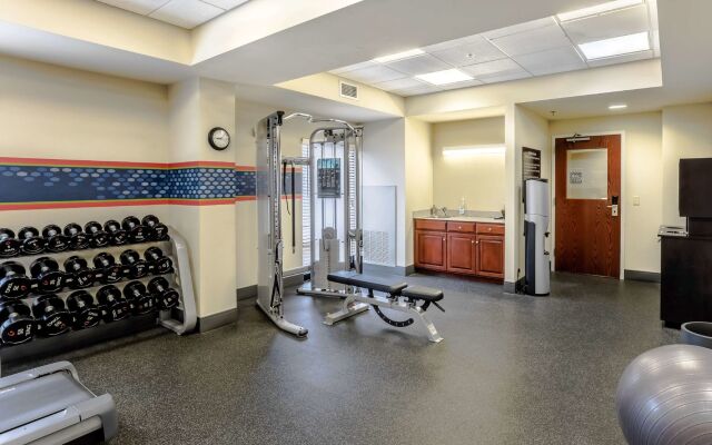 Hampton Inn Madison Huntsville Airport