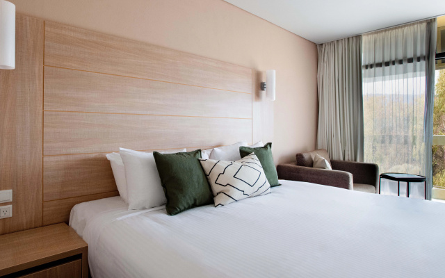 Terrace Hotel Adelaide – Guest Rooms – Adelaide