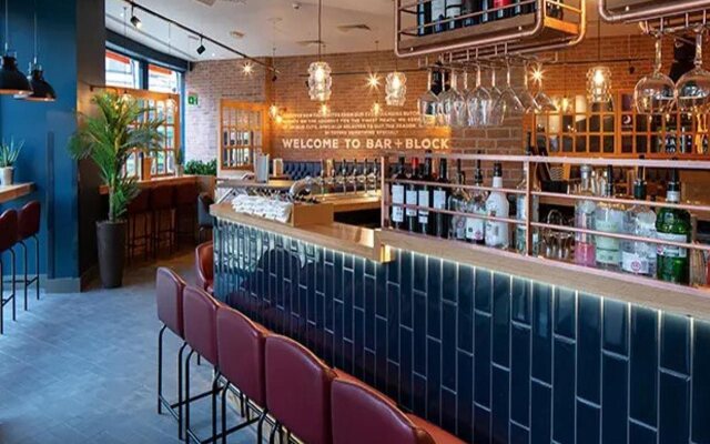 Premier Inn Newcastle City Centre(The Gate)