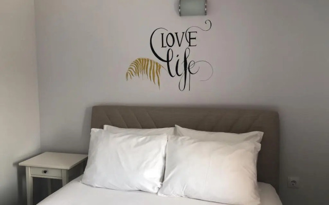 4 Oda Butik Otel