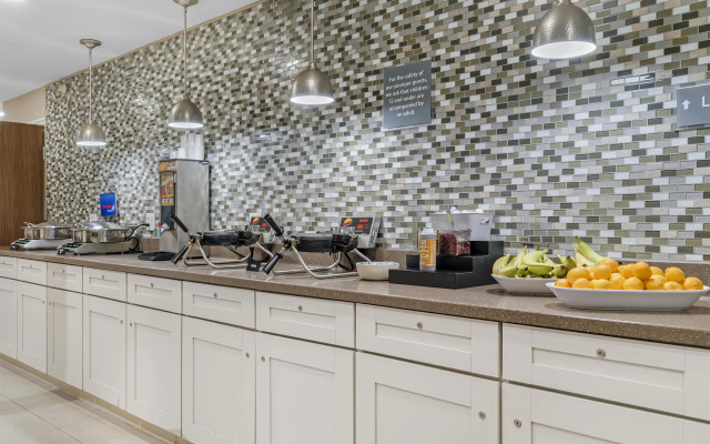 Best Western Lakewinds