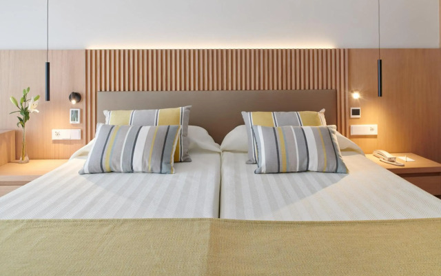 Hipotels Mediterráneo Hotel - Adults Only