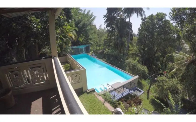 Villa in Paradise