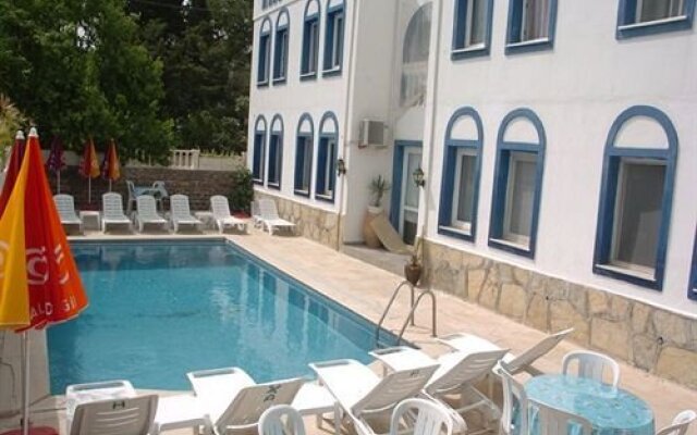 Mars Otel