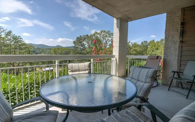 Whispering Pines 611