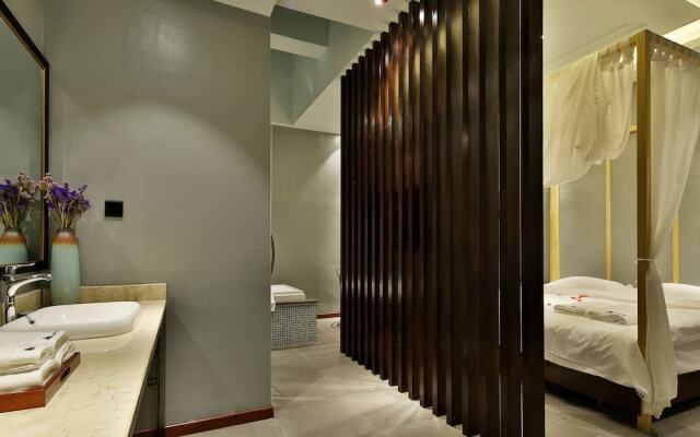 Yunxi Art Theme Hotel