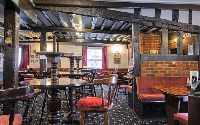 the crown hotel