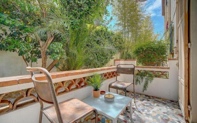 Le Alex - 800m des plages - extérieur - Verrière Côte d'Azur