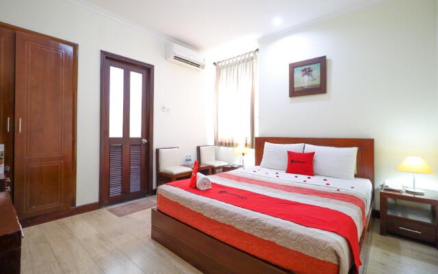 RedDoorz Hoang Ha Hotel