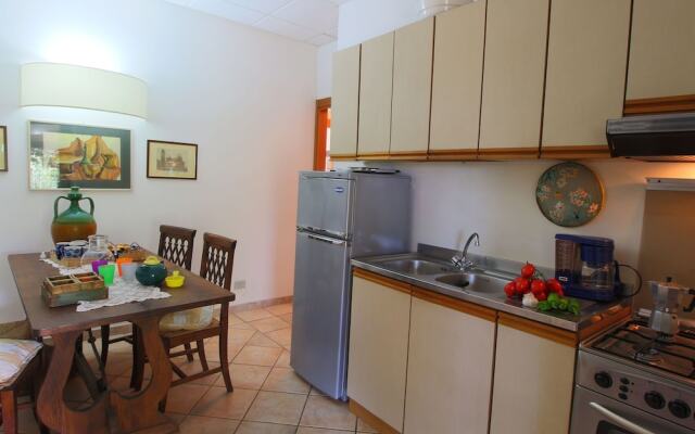Luxurious Farmhouse in Grosseto With Jacuzzi