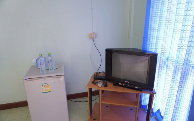 Bua Luang Nakara Resort