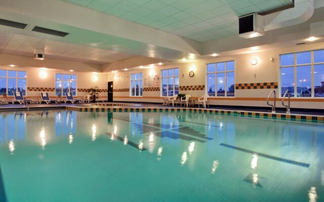 Holiday Inn Express Airport-Calgary by IHG