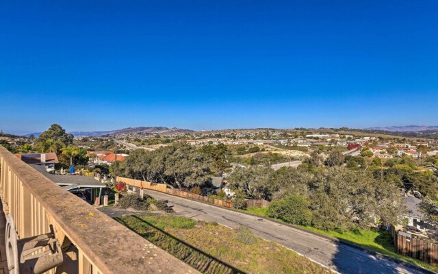 'that 70s House' w/ Deck & Arroyo Grande View