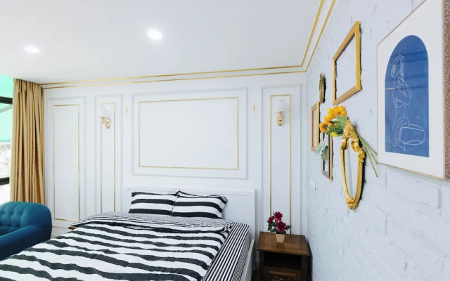 SAZIHOME Le Thanh Tong Hanoi