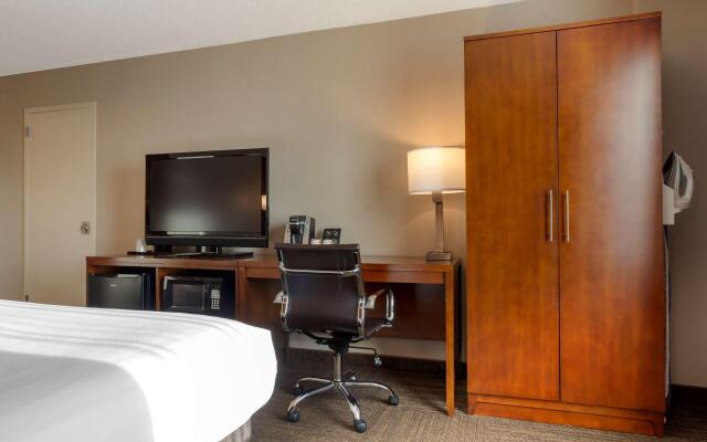 Comfort Inn & Suites Presidential