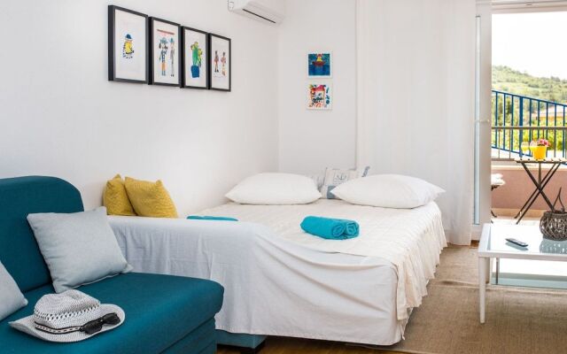 Apartment Blue Sun