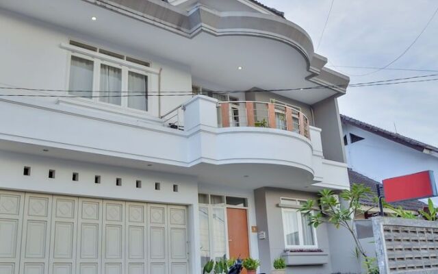 ZEN Rooms Bukit Dago Syariah