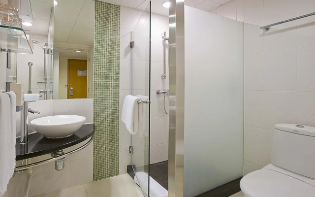 Holiday Inn Express Causeway Bay Hong Kong by IHG