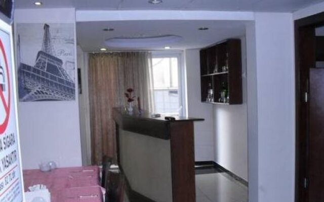 Cadde Park Hotel