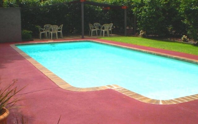 Grevillea Gardens Apartment 3
