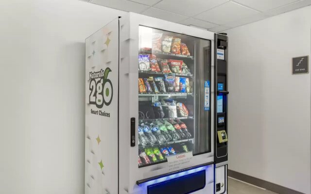 Comfort Inn & Suites Louisville Airport Fair & Expo