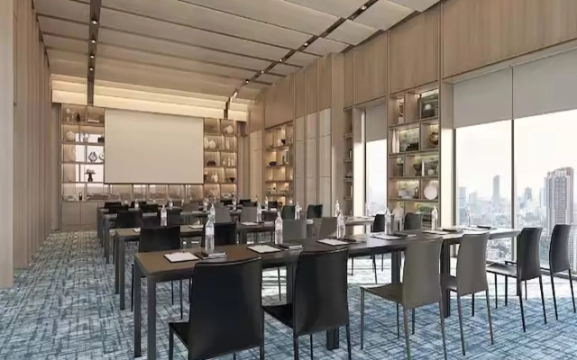 Hilton Garden Inn Bangkok Riverside