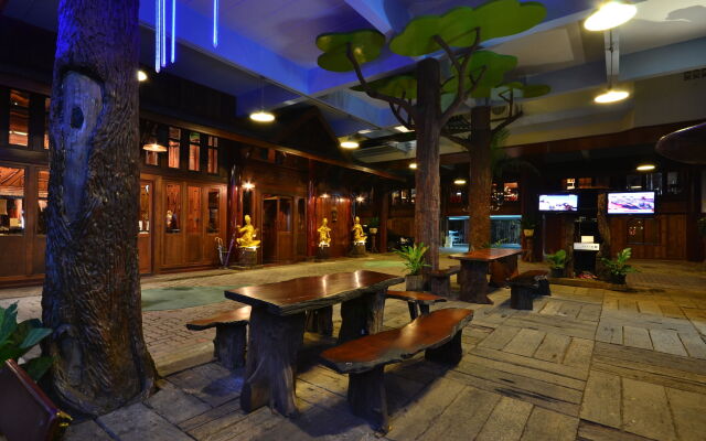 True Siam Phayathai Hotel