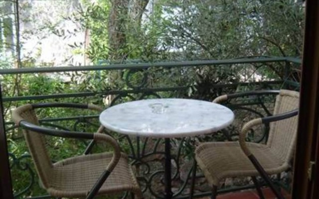 Levantin Inn 12 Room N11