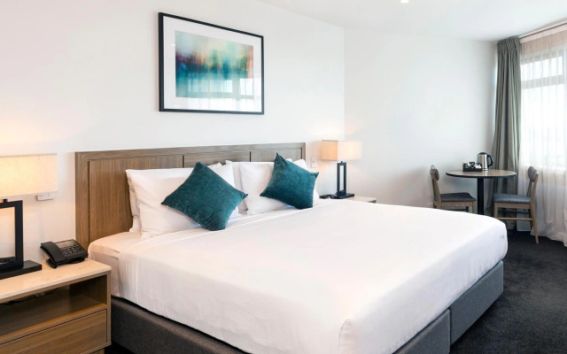 Nesuto Stadium Hotel and Apartments