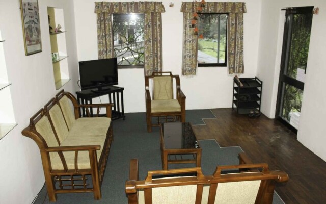 Yoho Skyshine Bungalow