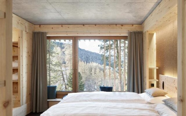 Alpine Lodge Chesa al Parc