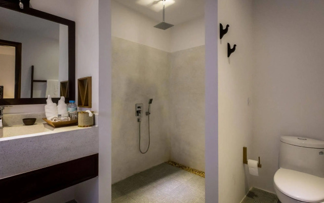 VMANSION Boutique Hotel