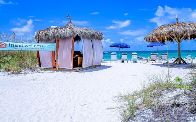 Anna Maria Island Runaway Tropical Dream