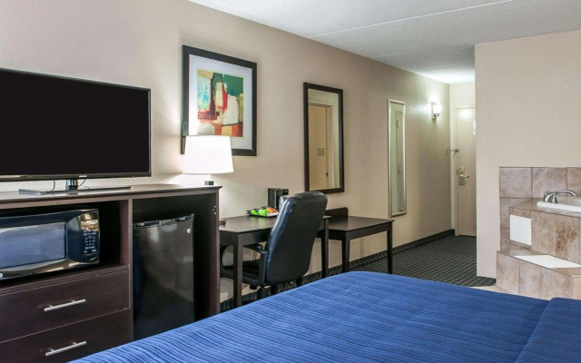 Quality Inn Terre Haute University Area